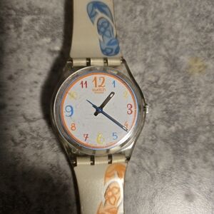 Montre Swatch SANDY SHOES 34mm GE205 bon état fonctionne pile neuve